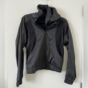Lululemon black windbreaker